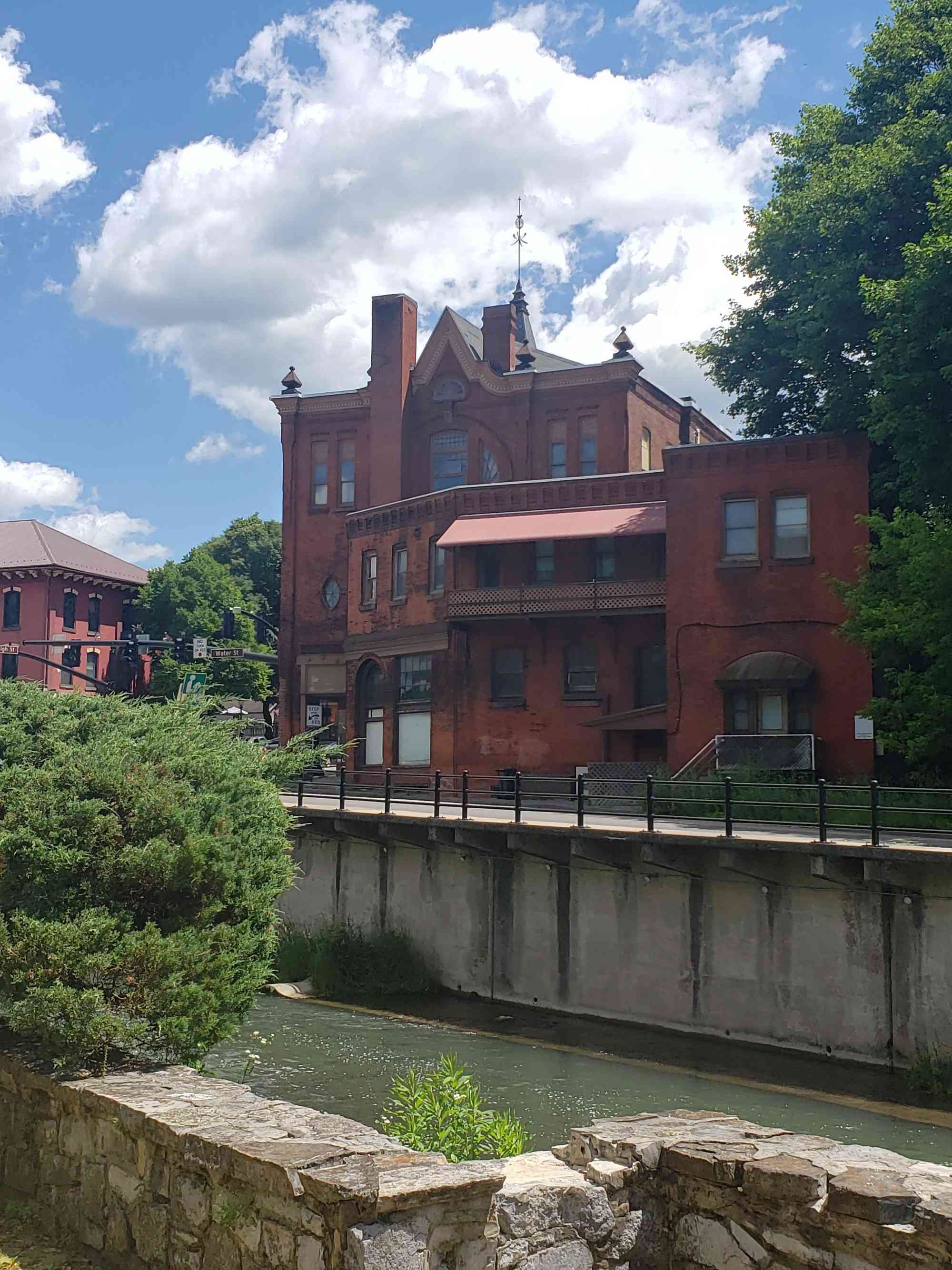 Bellefonte street shot