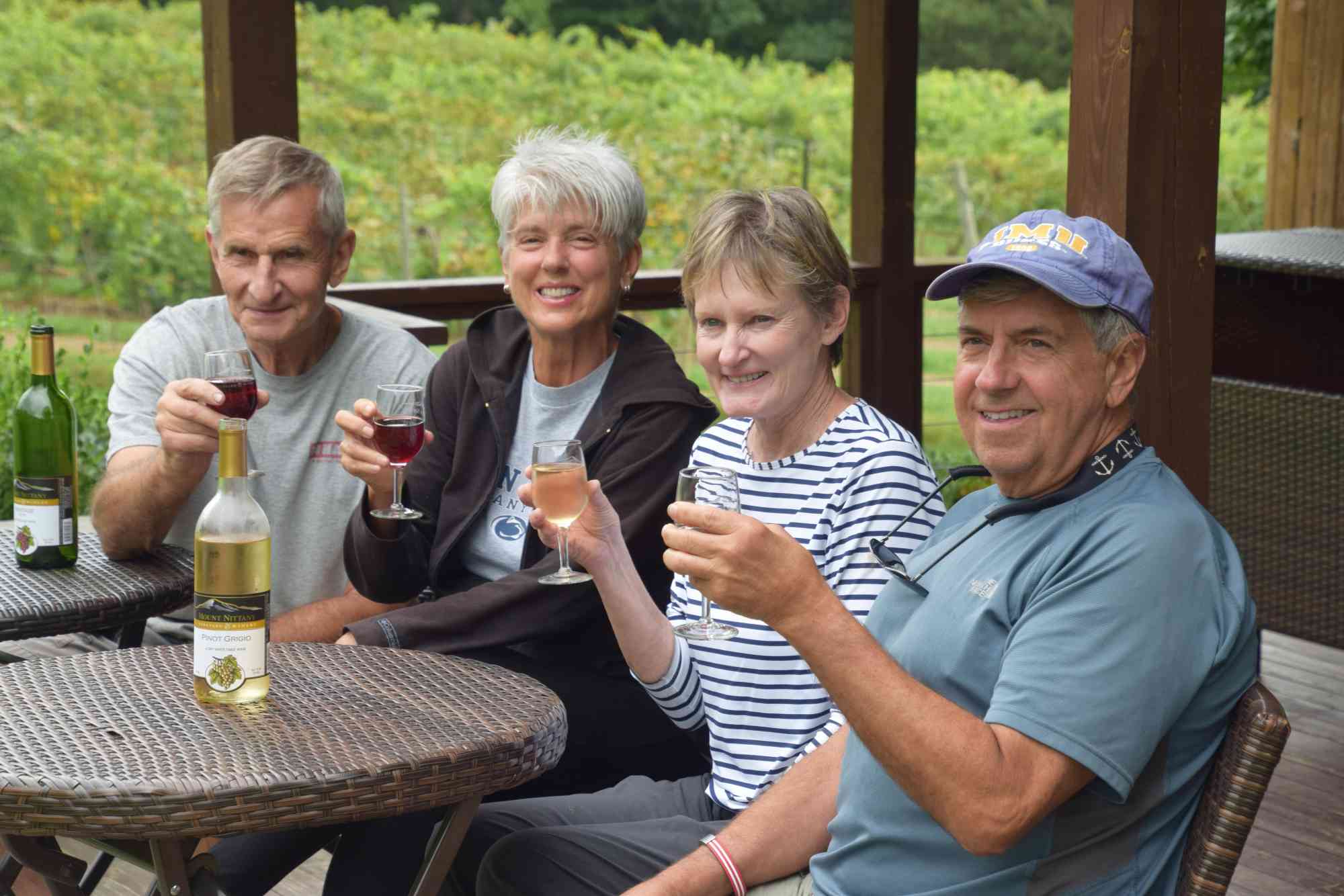 Happy Valley Vineyard Winery wine tasting