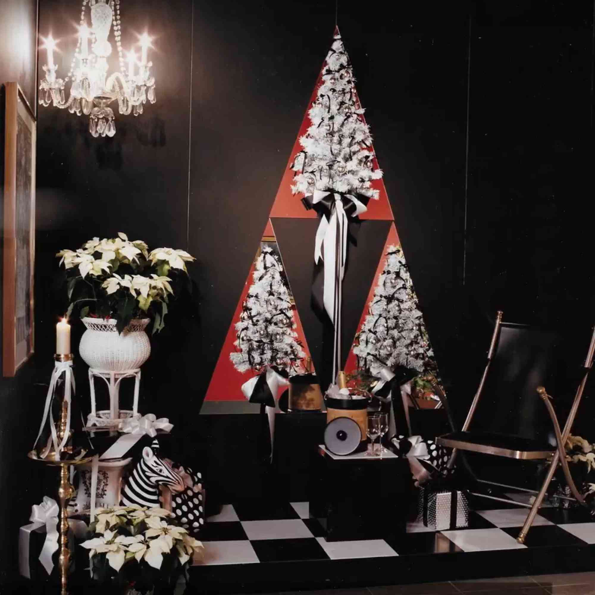 Display designed by Vaughn Shirk and Shirley Palermo from 1984 Festival of Trees, on view December 1–December 16, 1984.