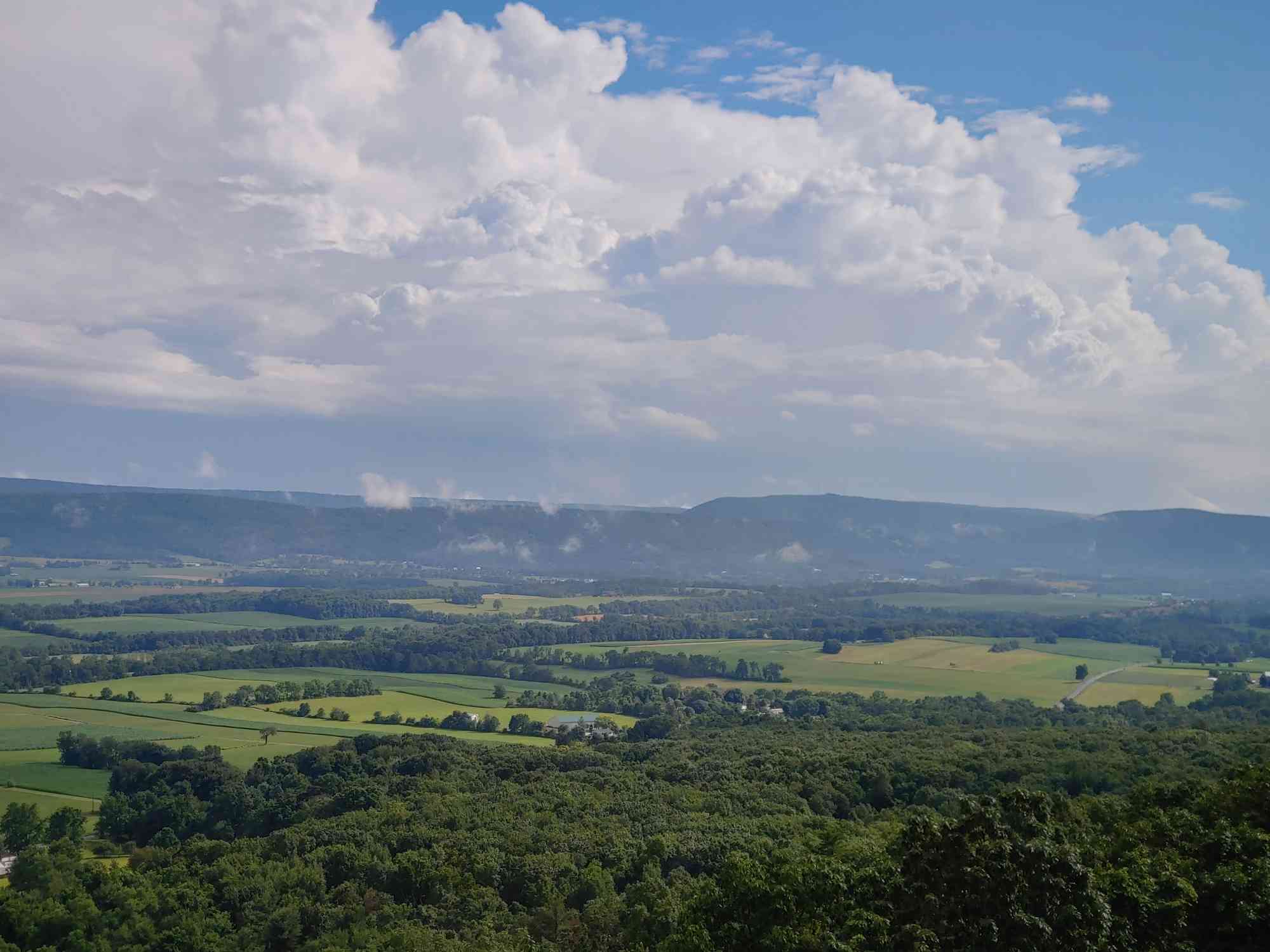 Above The Valley ecs0717191641 HDR