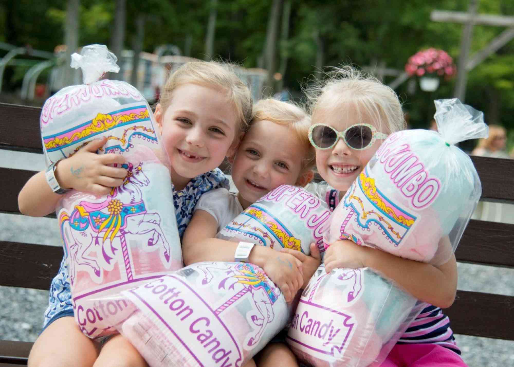 Girls with Cotton Candy GREAT Shot