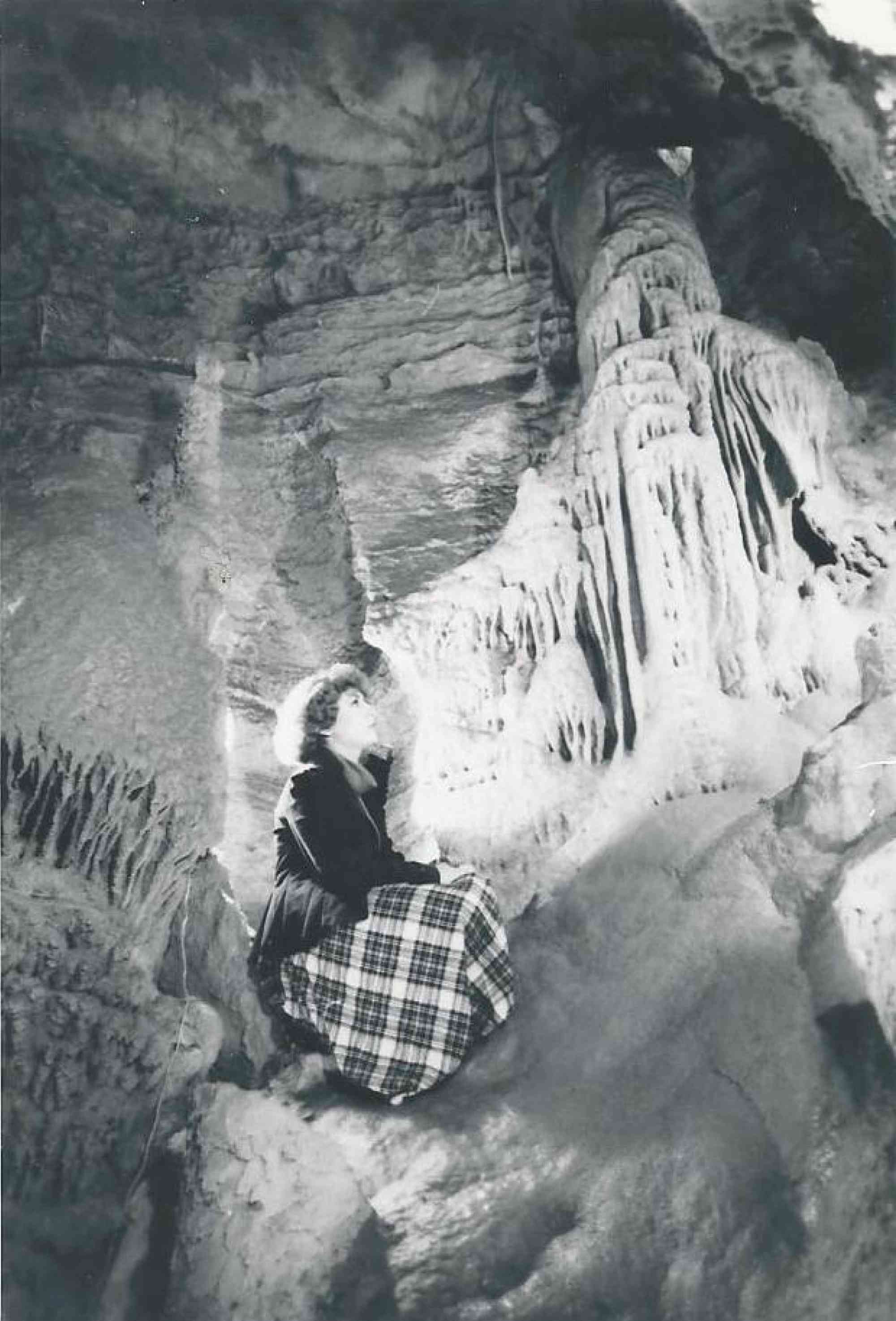 Lincoln Caverns_Debbie Wycoff Higgins in WR