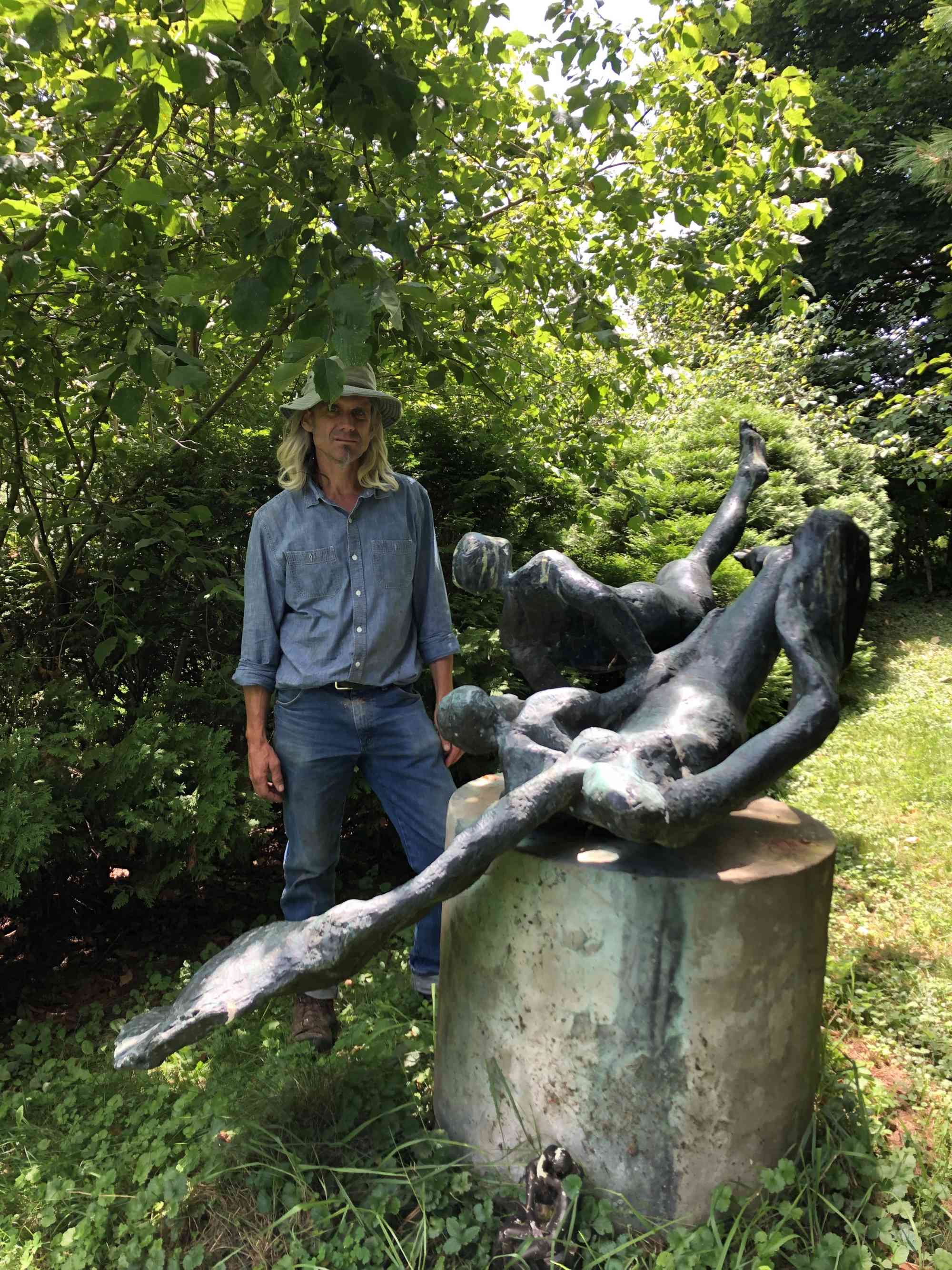 Rhoneymeade James Lesher sculpture