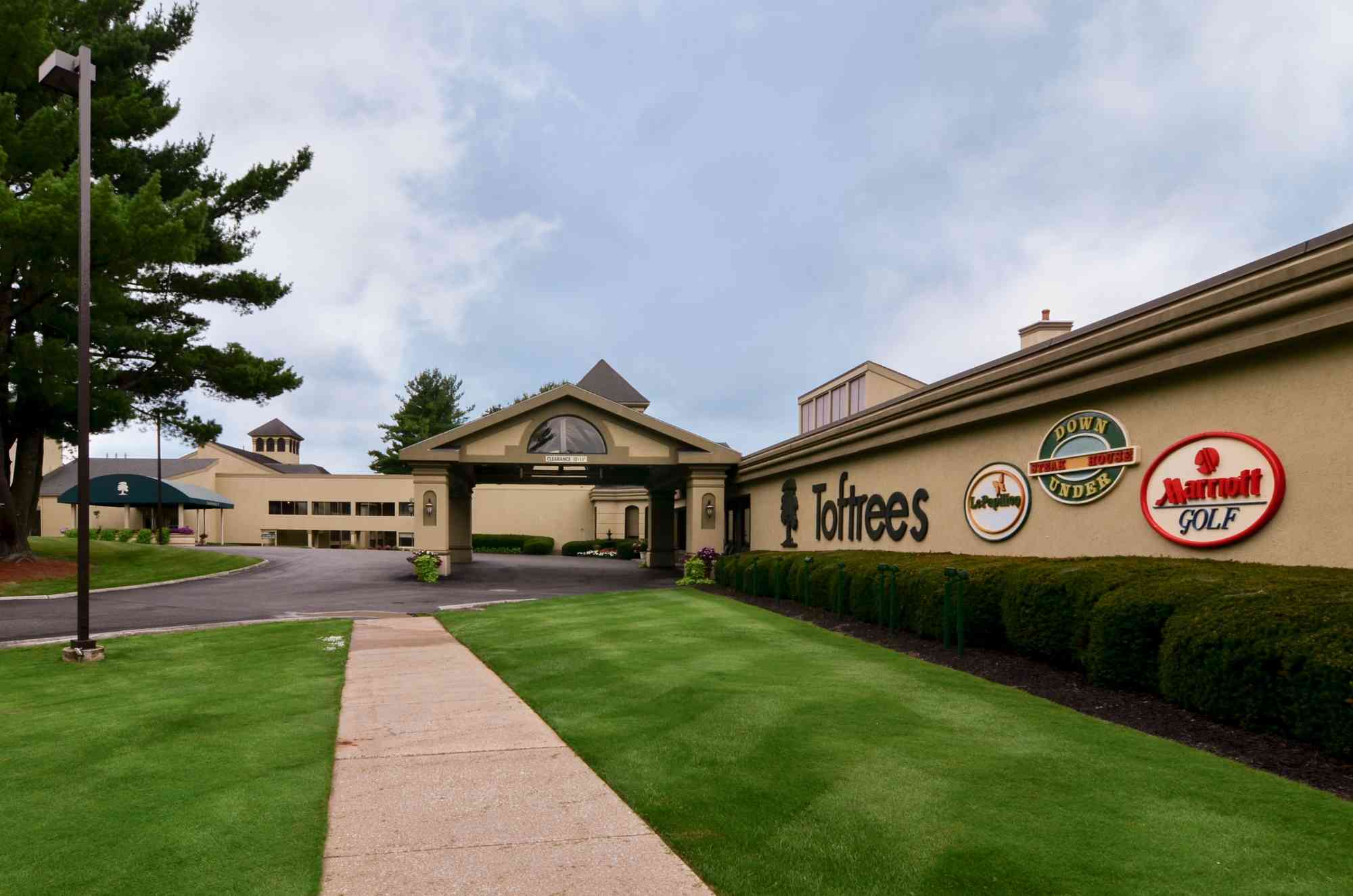 Toftrees Golf Resort Exterior 1