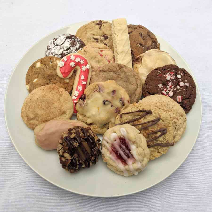 Crumbkowski cookie platter