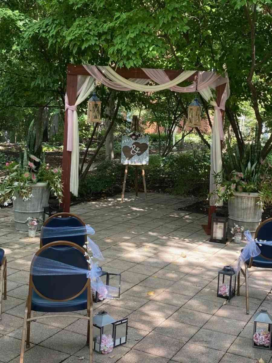 Gardens Patio Ceremony 2