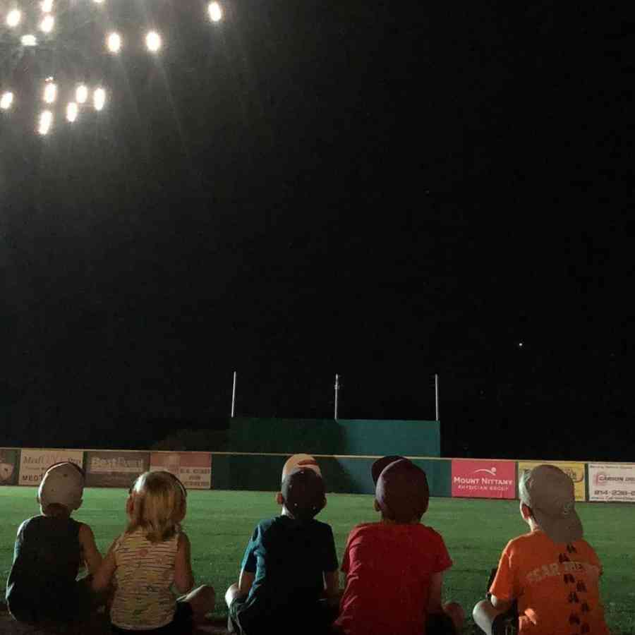 Kids at Spikes fireworks 2