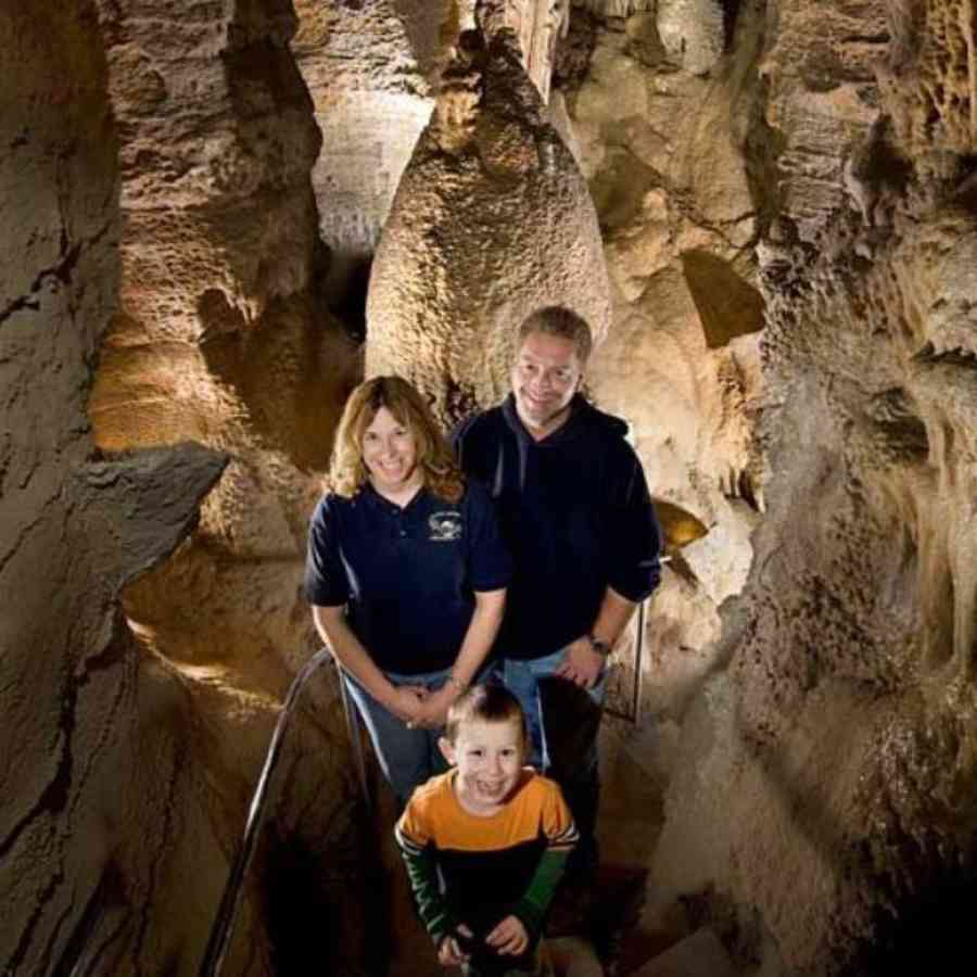 Lincoln Caverns 5