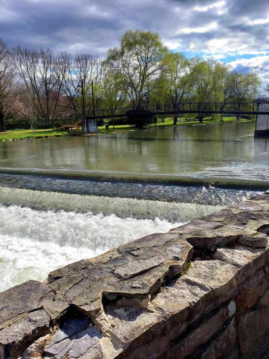 Bellefonte_Strolling Lesley Kistner 20200401 212420