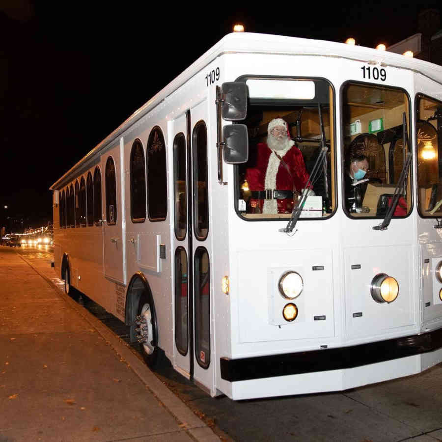 Holiday Trolley Rides
