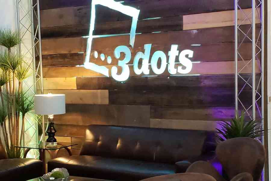 3 Dots Downtown Lounge