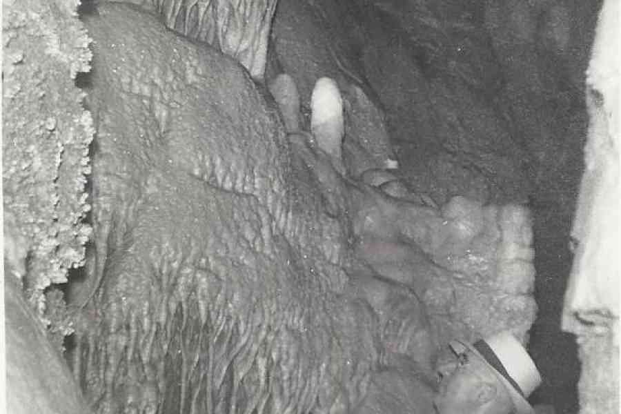 Lincoln Caverns_Myron Sr in Whisper Rocks