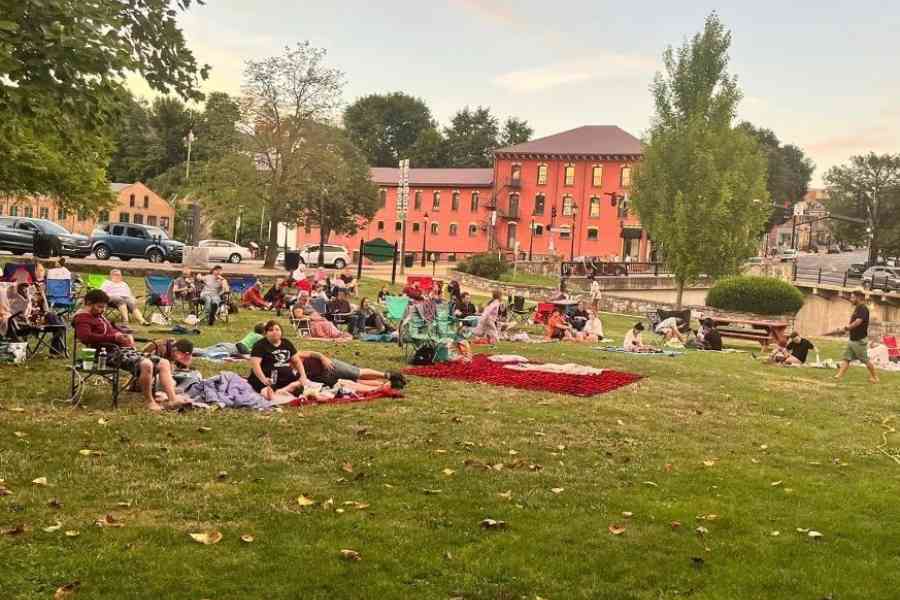 Movies in the Park at Talleyrand 2